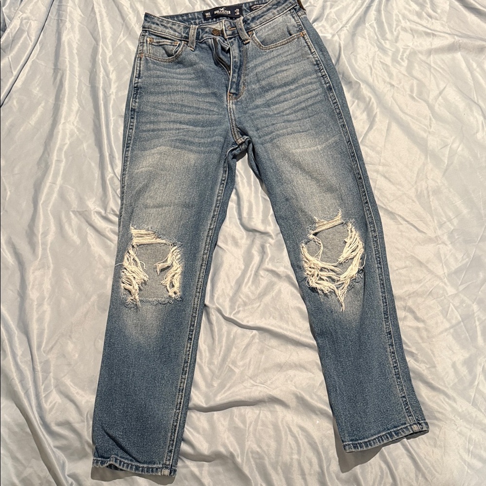 Hollister High Rise Ripped Jeans - Blue